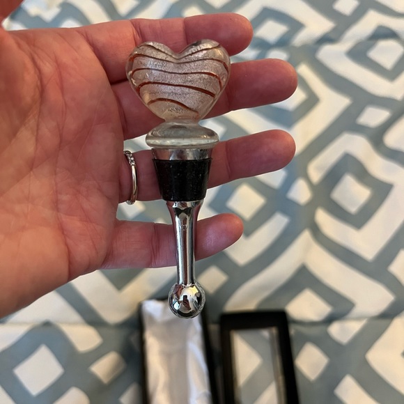 Final SALE!  Murano Glass Winestopper.  Weighted with tailored rubber seal. - Picture 2 of 3
